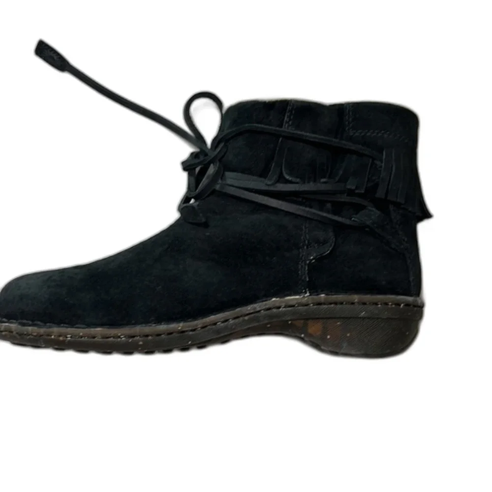 Ugg Gaviota Lace Up Fringe Booties Black 5749 Size 8